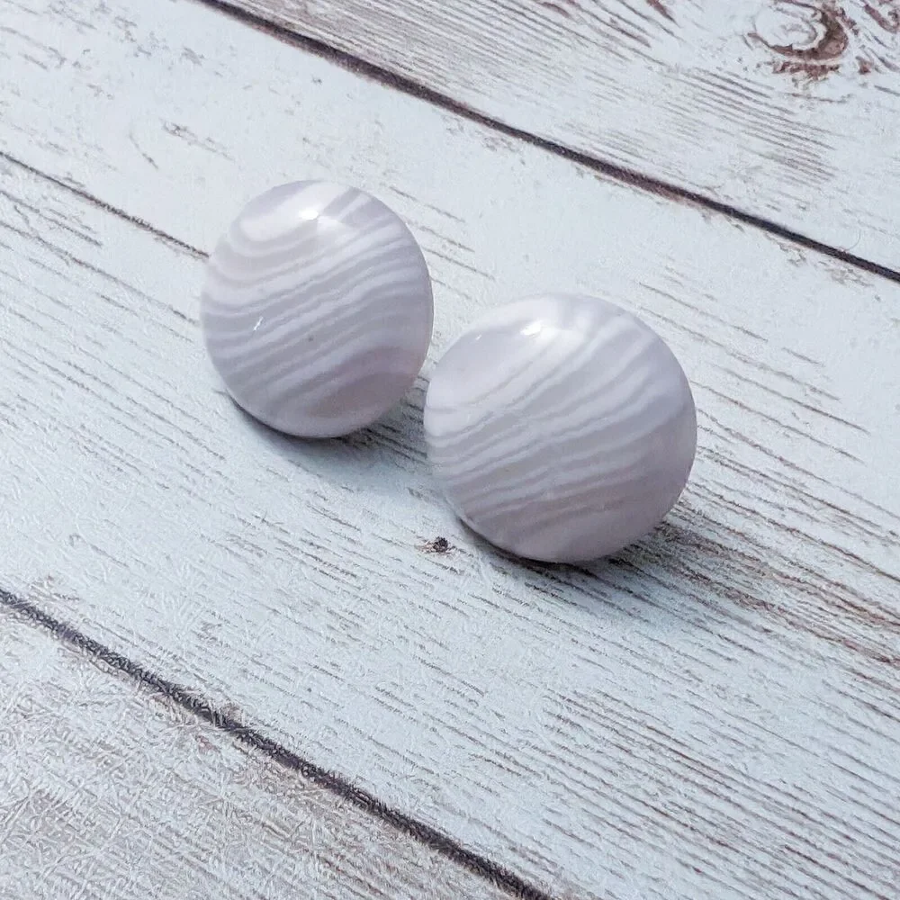 Vintage Stud Earrings For Pierced Ears - Unusual Design Circle 0.75